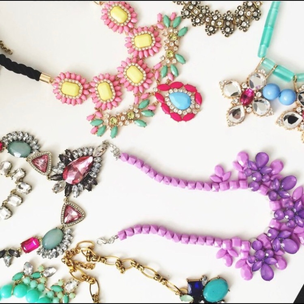 ⚡️FLASH SALE ⚡️Tropical Garden Statement Necklace